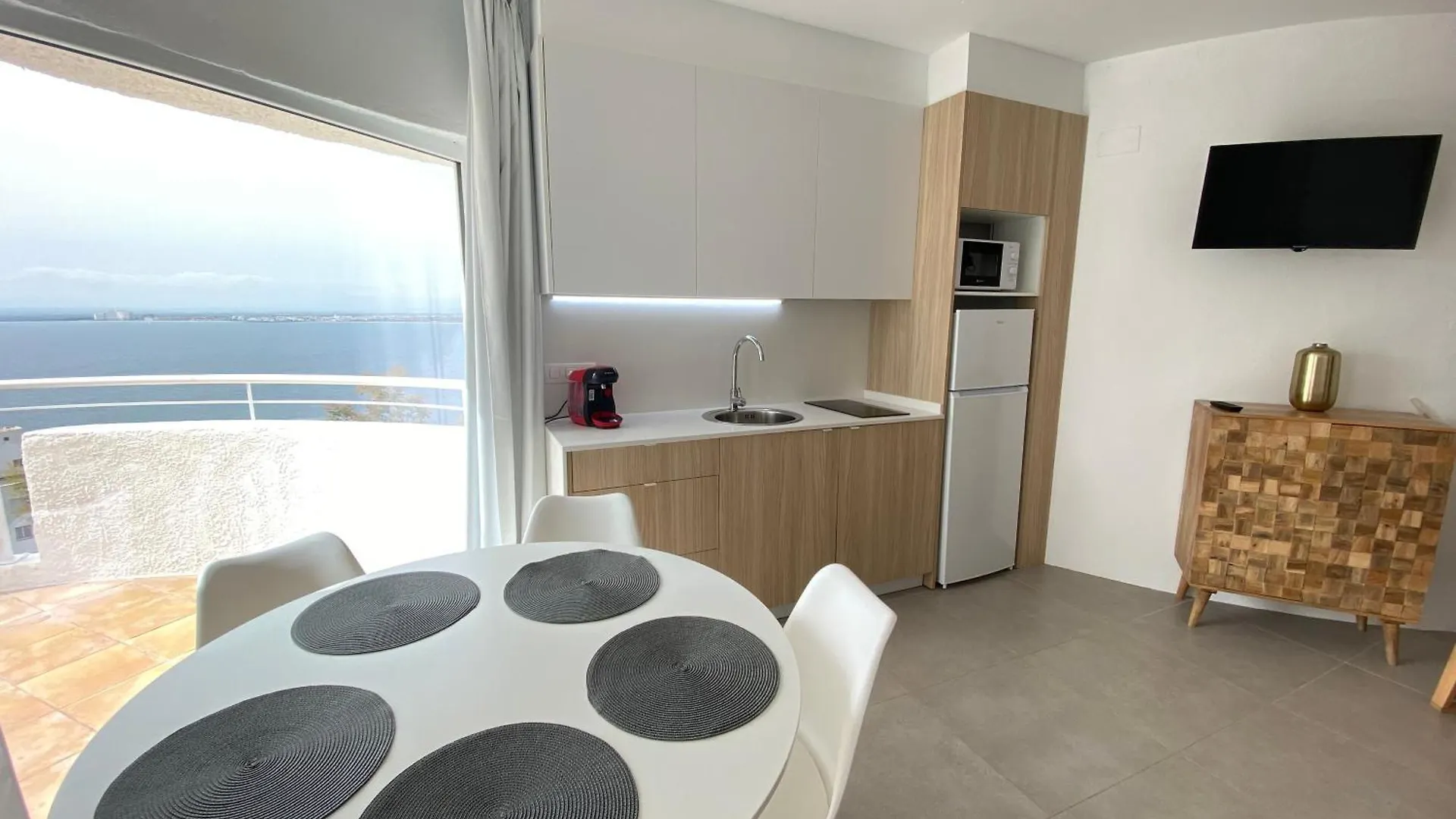 Agi Castell Mar Apartment Roses