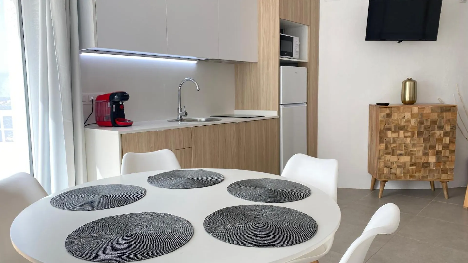 Agi Castell Mar Apartment Roses