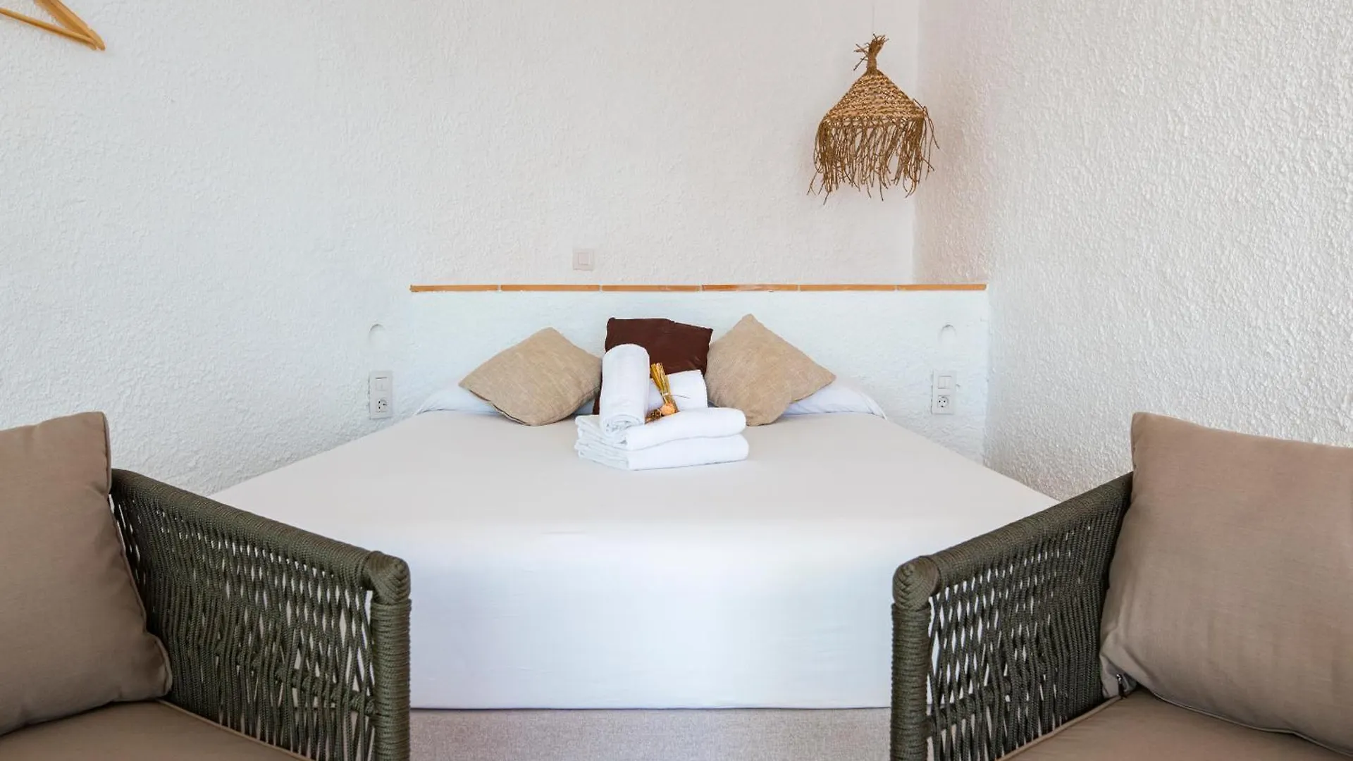 Agi Castell Mar Apartment Roses