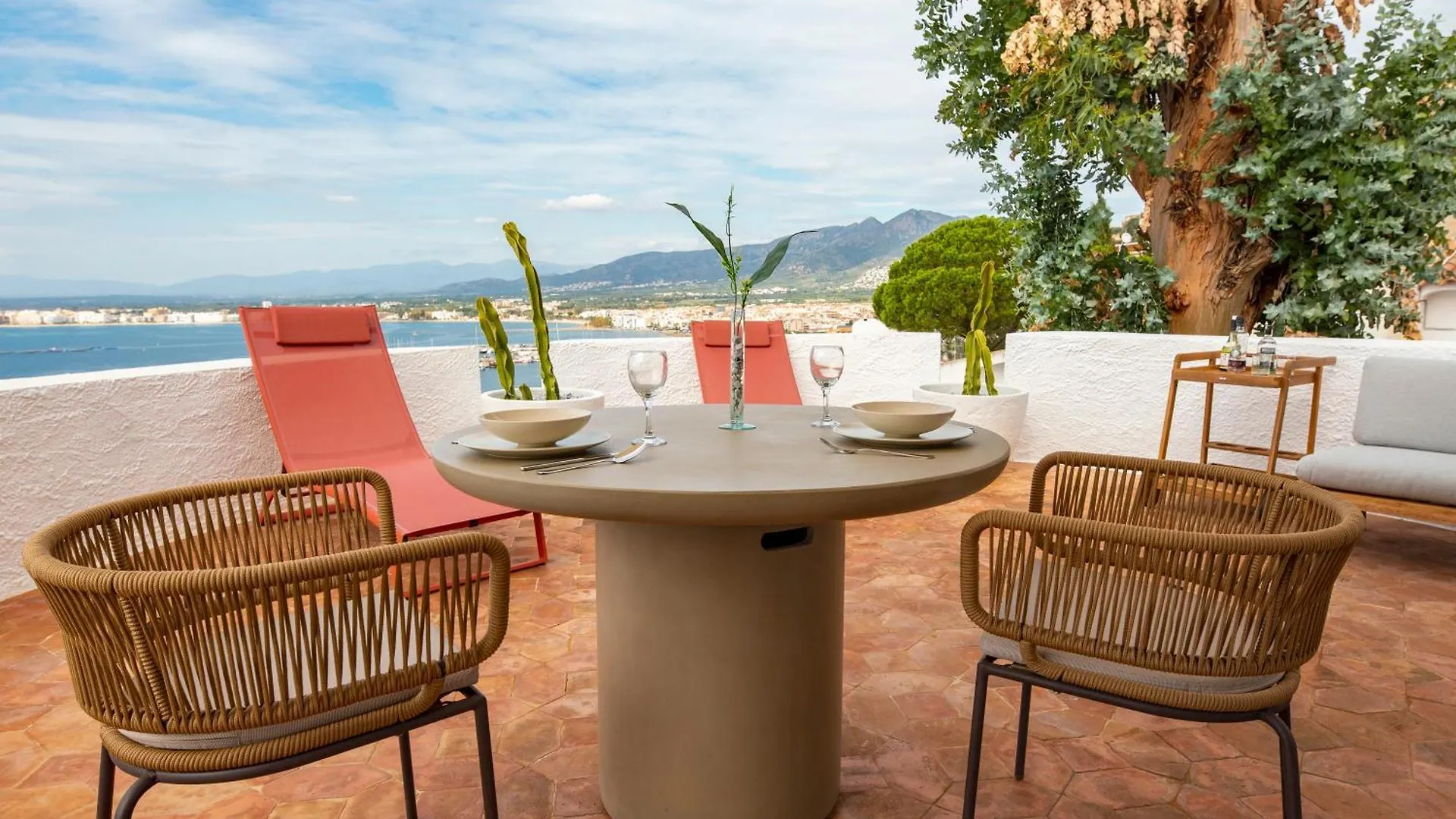 Agi Castell Mar Apartment Roses
